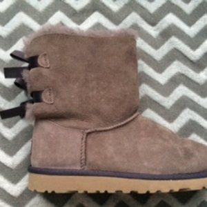 Uggs, very comfy and warm, dark purple.
